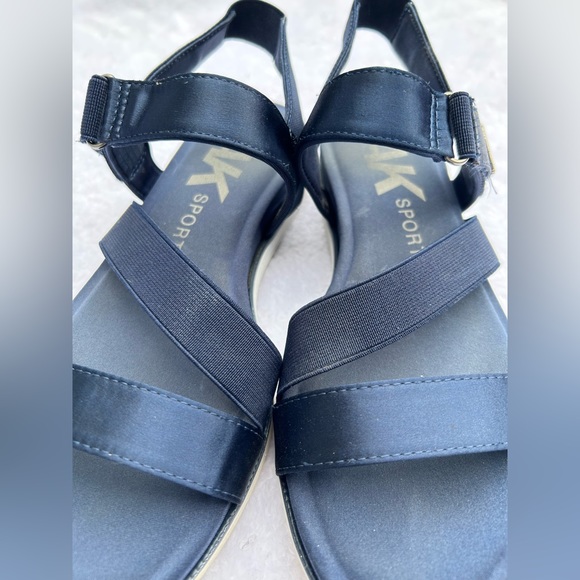 Anne Klein Sport Womens Navy Blue Size 6.5 Sandals - Picture 9 of 9